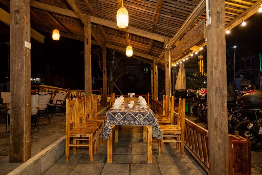 Sao Mai Bac Ha Hotel — 4