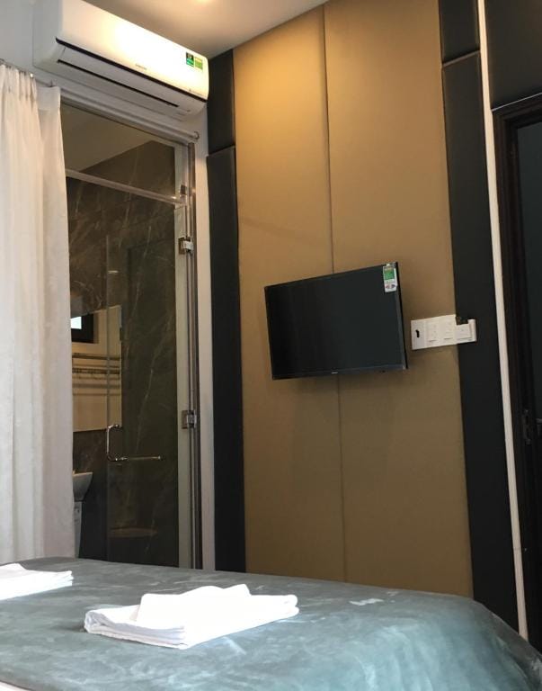 Biên Hòa Hotel — 4