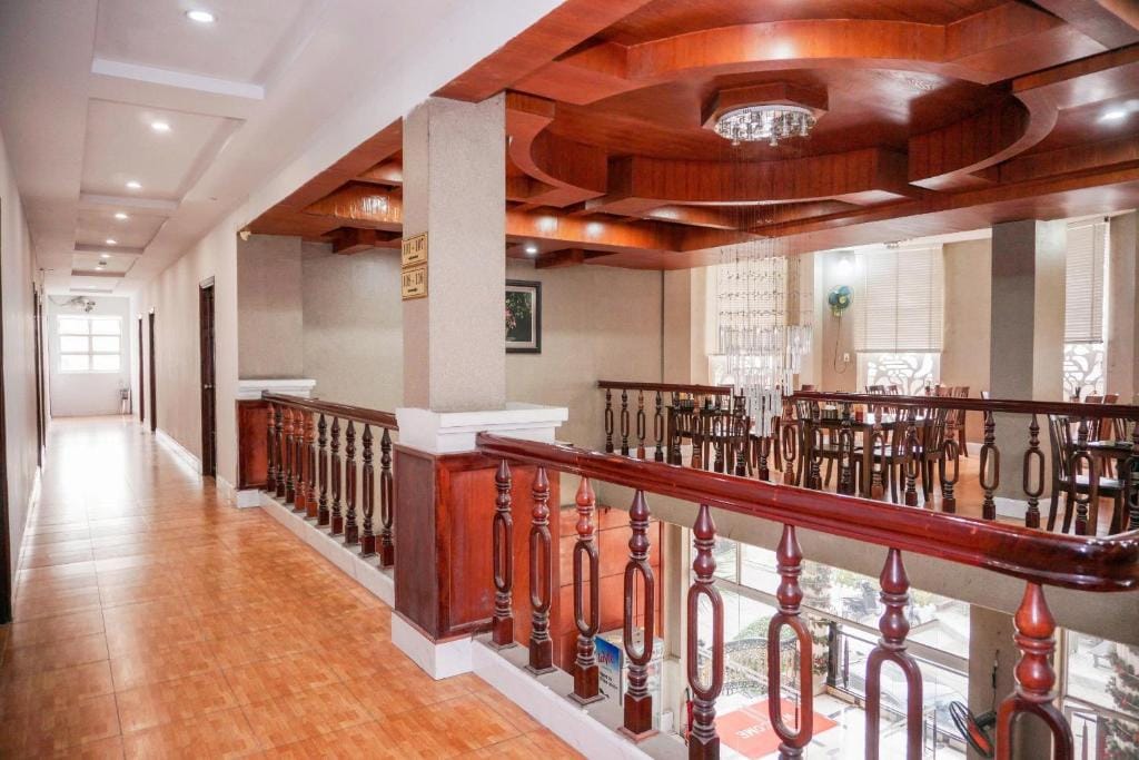 Ha Trinh Hotel — 4