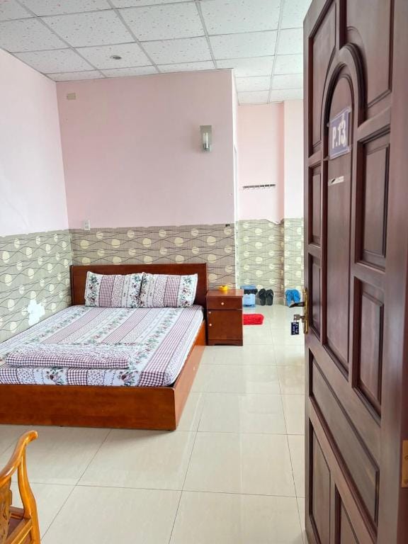 Khách Sạn Khánh Du - Khanh Du Hotel — 2