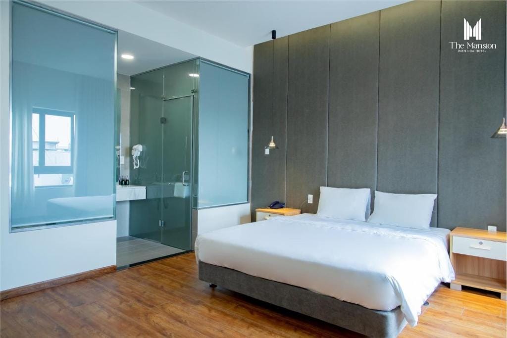 The Mansion Hotel Bien Hoa — 2