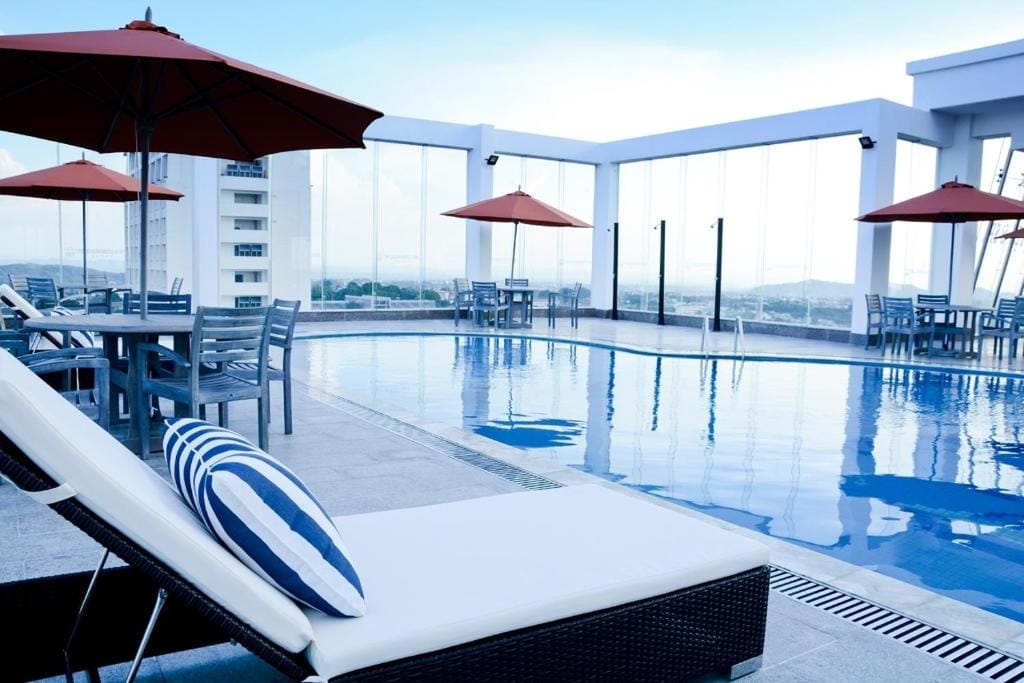 Hai Ba Trung Hotel & Spa — 1