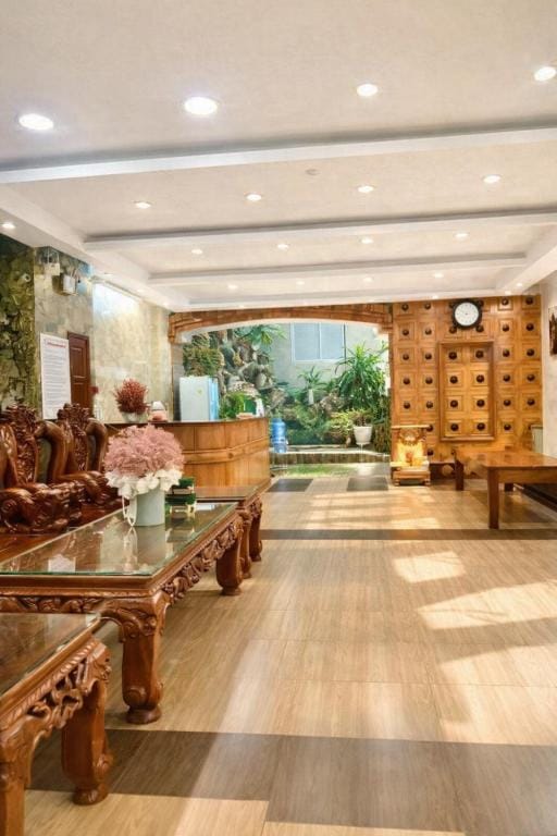 Hoàng Linh Hotel — 2