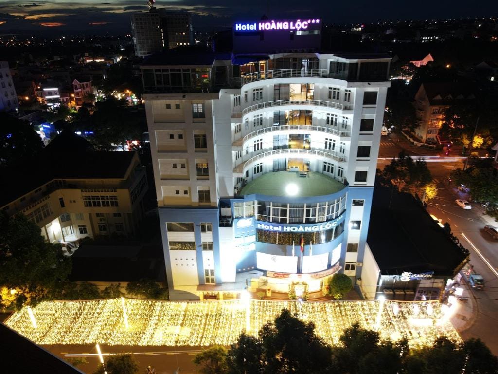 Hoang Loc Hotel — 1
