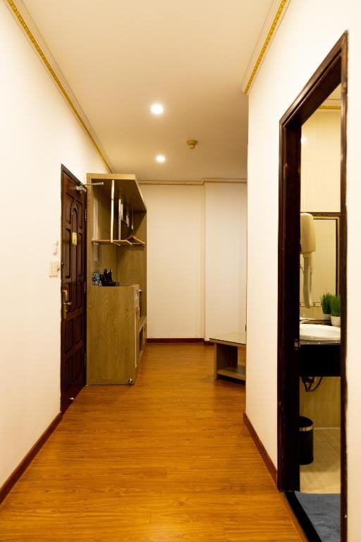 Hoang Loc Hotel — 3