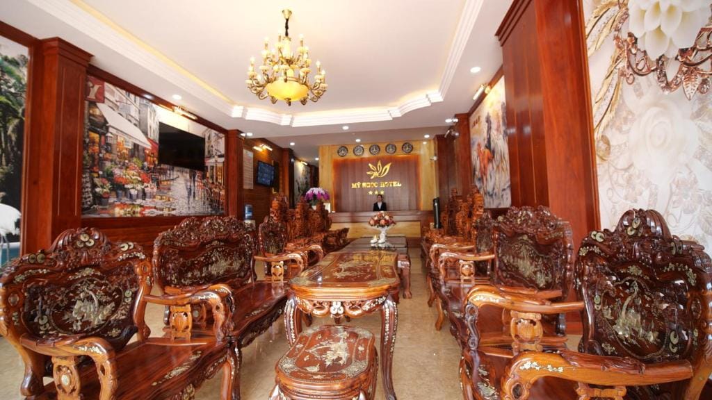 KHÁCH SẠN MỸ NGỌC — 4