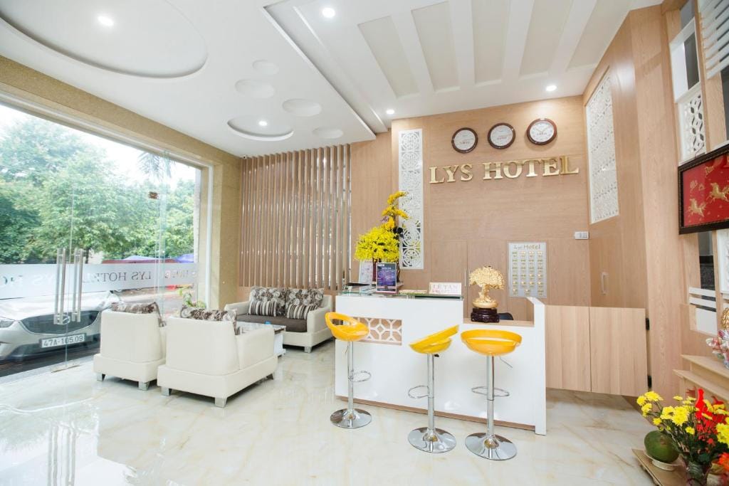 Lys Hotel — 1