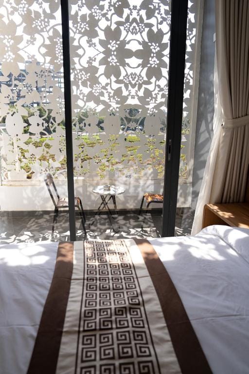The Healing Luxury Hotel — 3