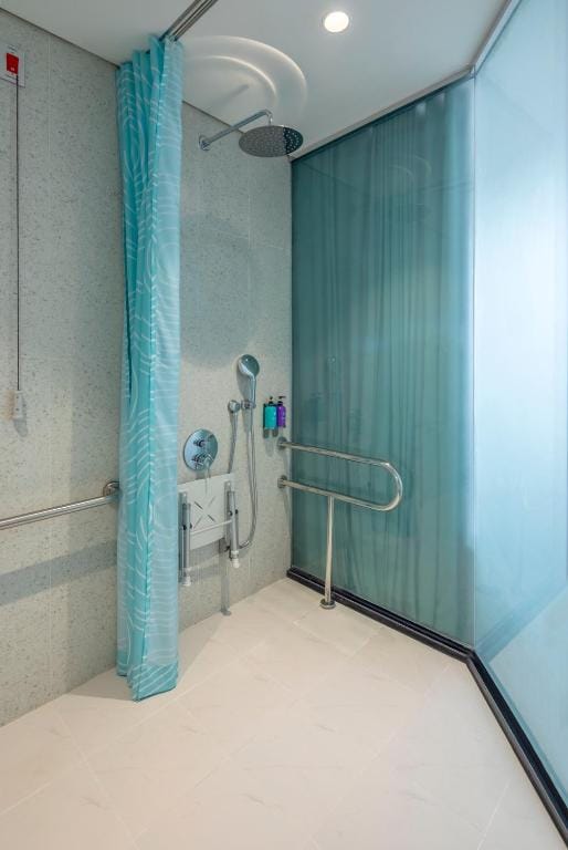 Tru by Hilton Buon Ma Thuot City Centre — 3