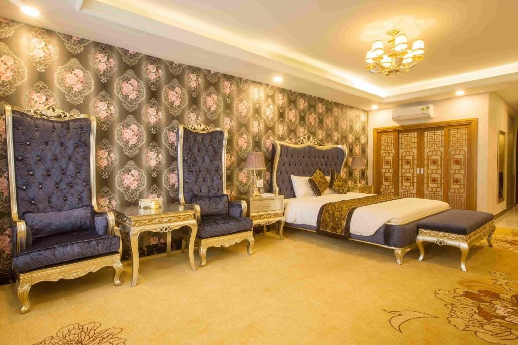 Anh Nguyet Hotel — 2