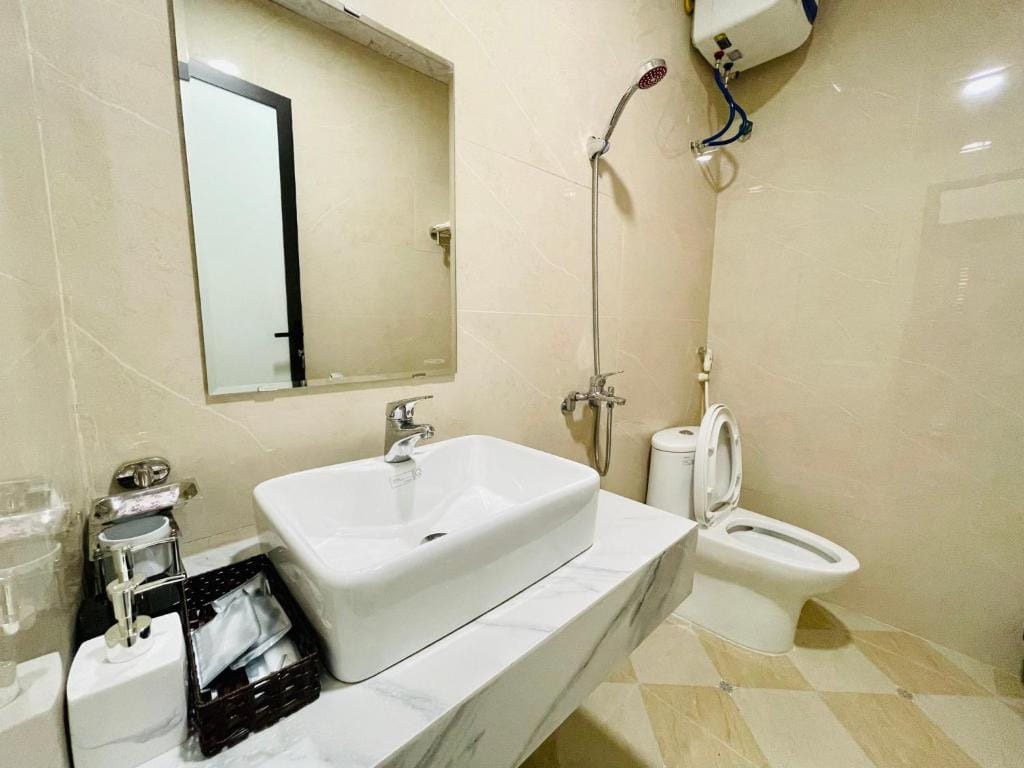 Khách Sạn Cao Sơn Cẩm Phả — 3