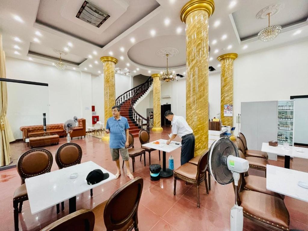 Khách Sạn Cao Sơn Cẩm Phả — 4