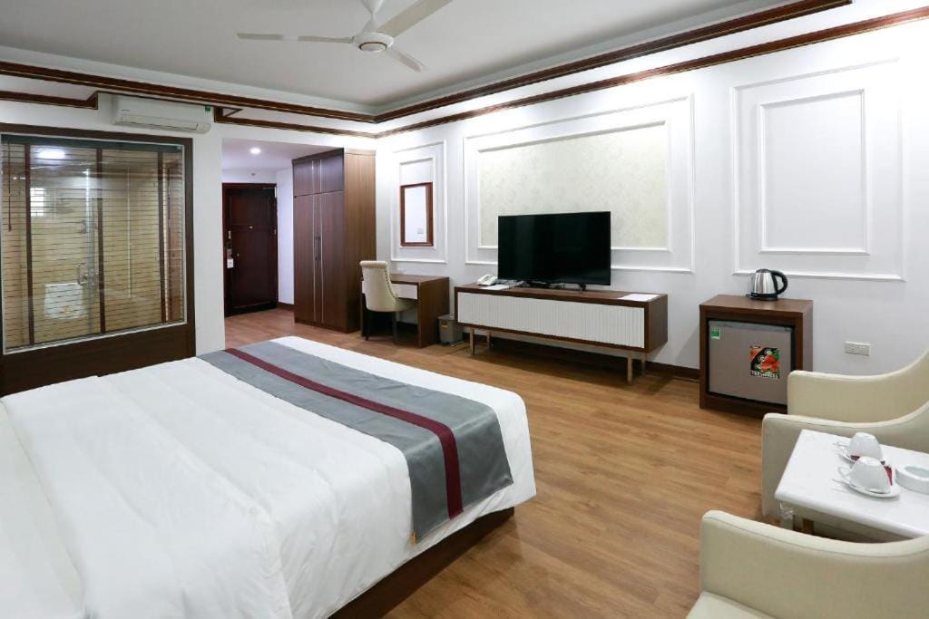 Olala Hotel — 4
