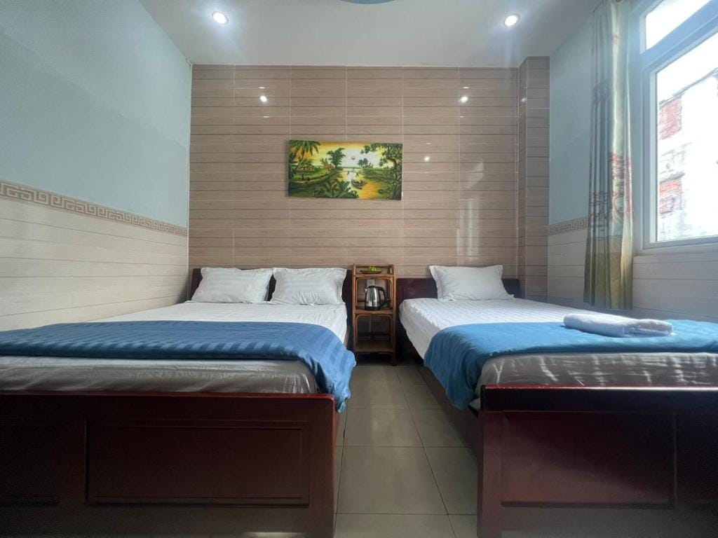 Kim Long Hotel — 2
