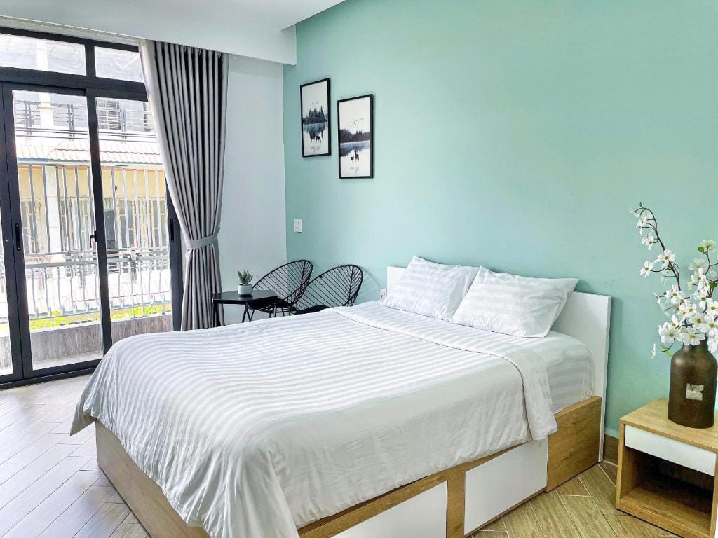 MIDMOST C22 Apartment