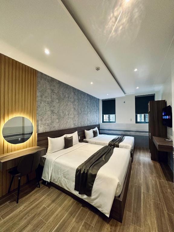 ON Hotel — 1