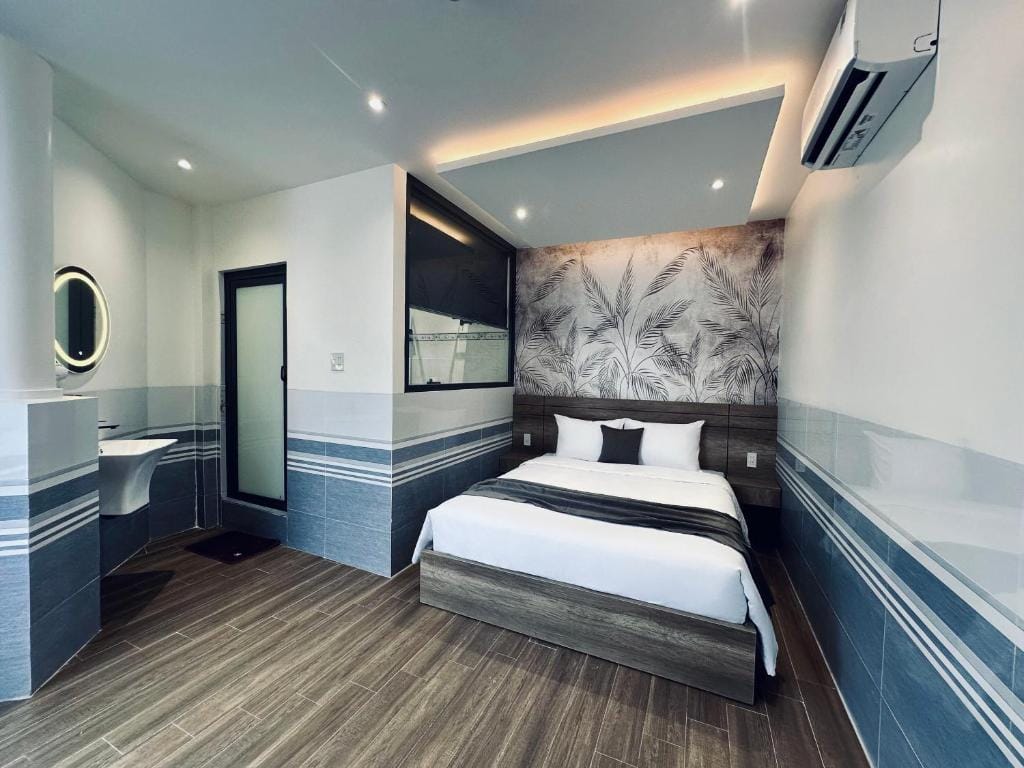 ON Hotel — 2