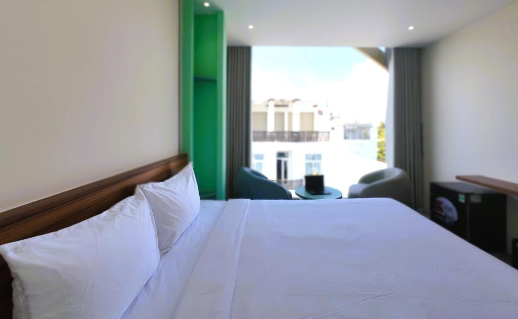 vLuna Can Tho Hotel — 1