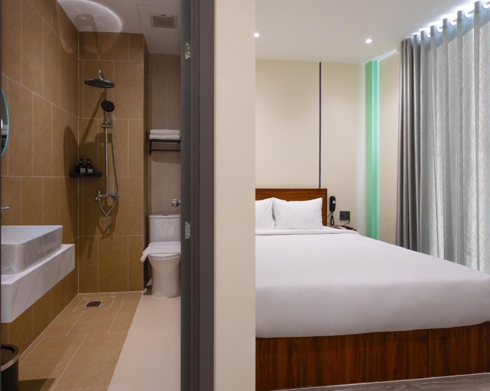 vLuna Can Tho Hotel — 3
