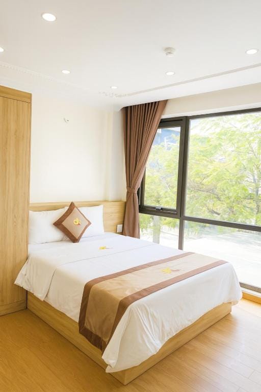 Đức Khôi Hotel — 3
