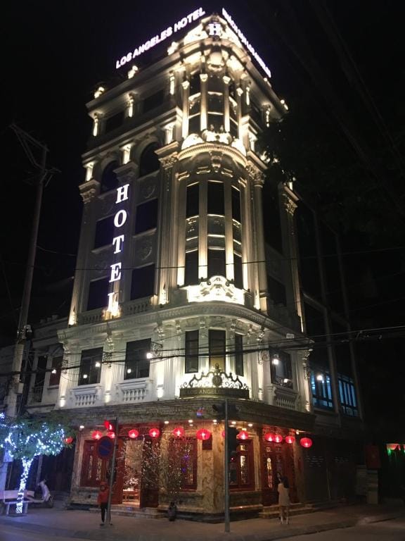 Hotel Los Angeles — 1