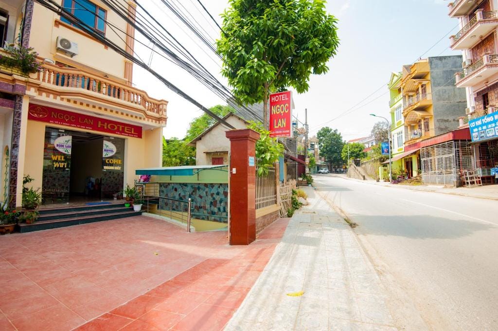 Ngoc Lan Hotel — 5