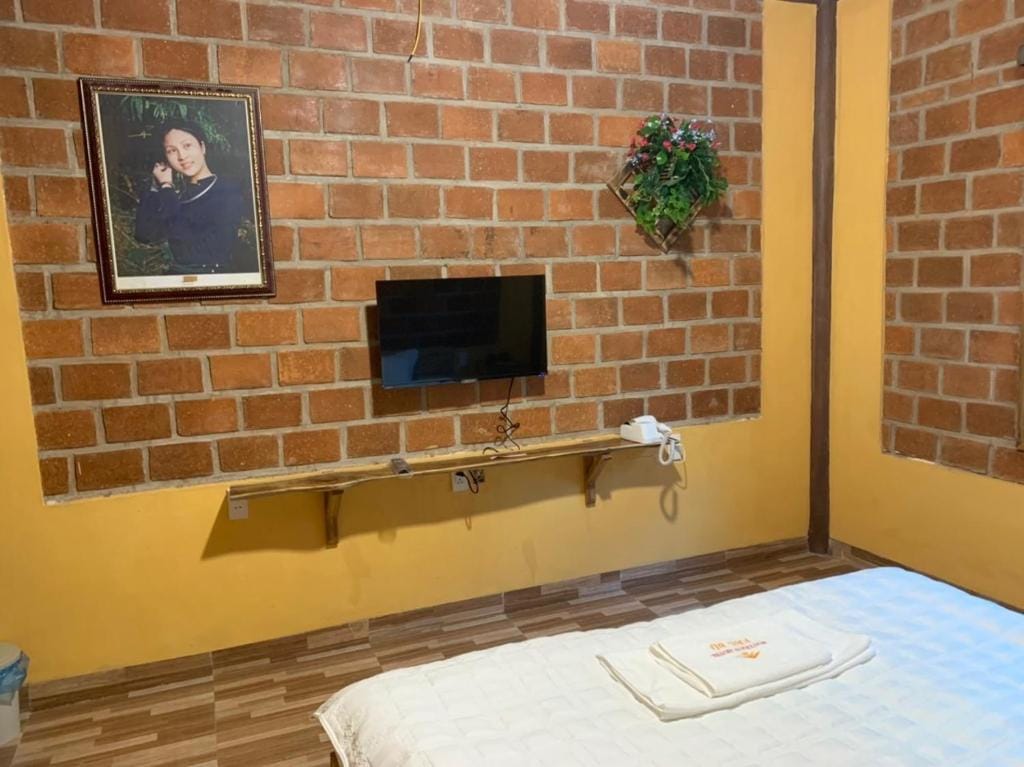Pác Bó Boutique Hotel — 5