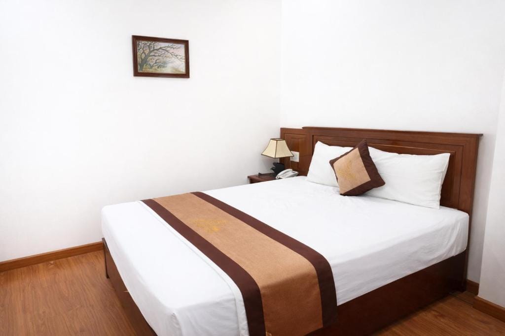 Sông Hiến Hotel Cao Bằng - Motorbike Rental — 1