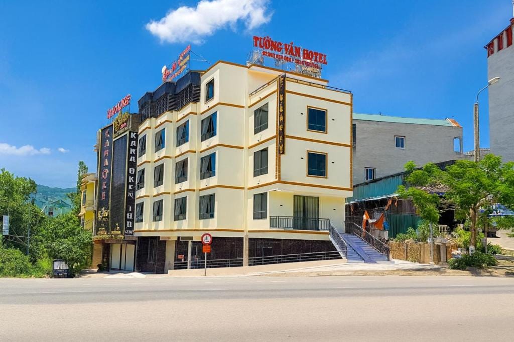 Tường Vân Legend Hotel — 1