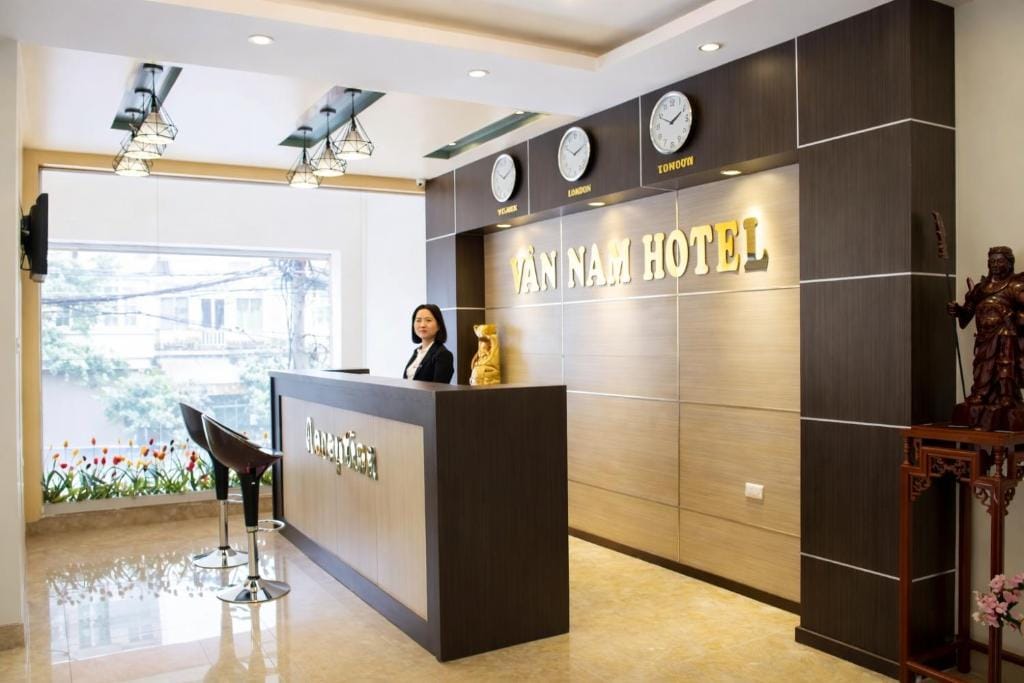 Vân Nam Hotel — 2