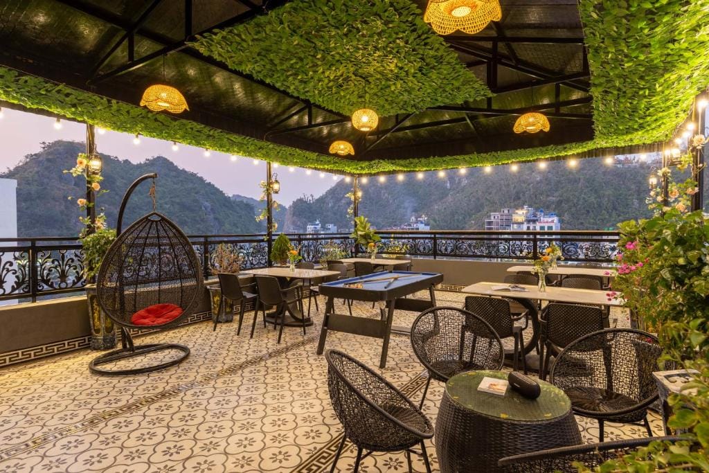 Bao Phuc Hotel — 1