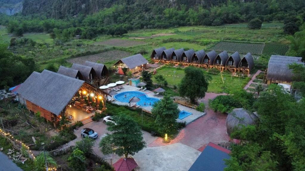 Cat Ba Holiday Retreat — 1