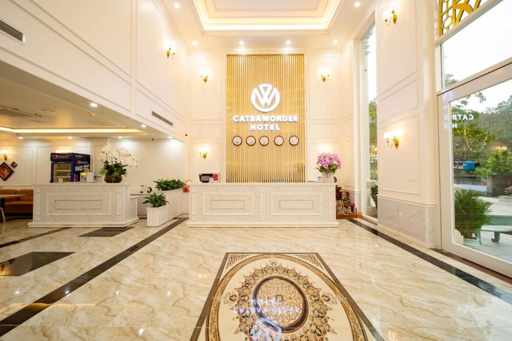 Cat Ba Wonder Hotel — 1