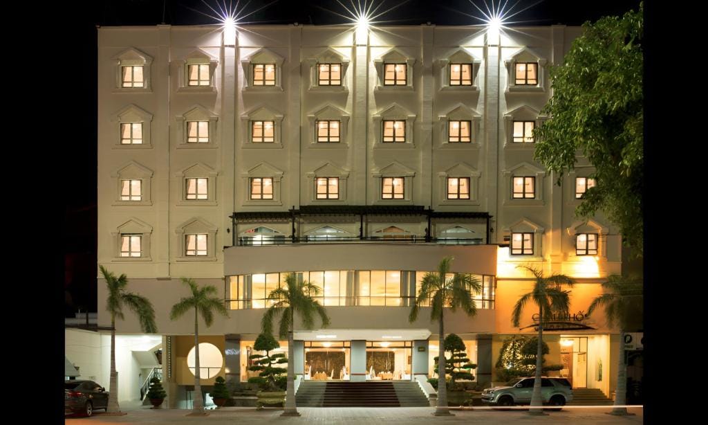 Chau Pho Hotel — 2