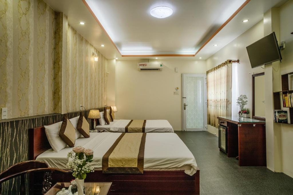 Dong Bao Hotel — 4