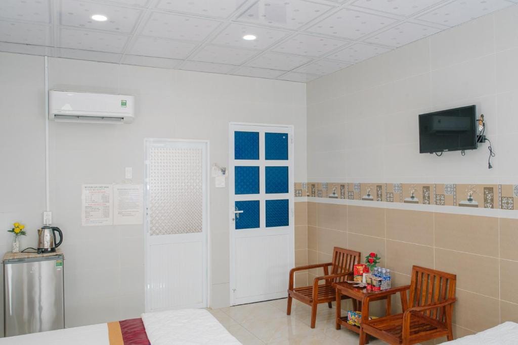 HIEP HOA HOTEL — 4