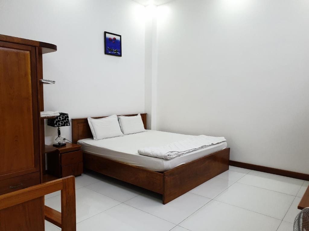 hotel đăng khôi 2 — 2