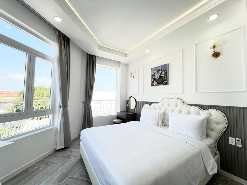Paris Hotel Châu Đốc — 2