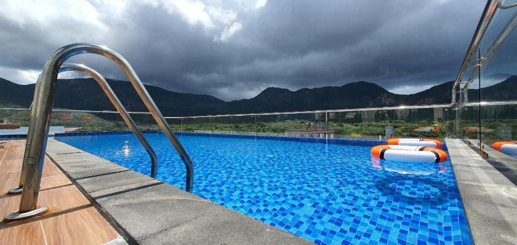 Con Son Blue Sea Hotel — 3