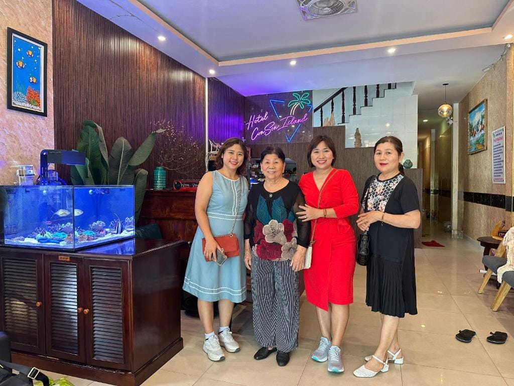 Con Son Island Hotel — 4