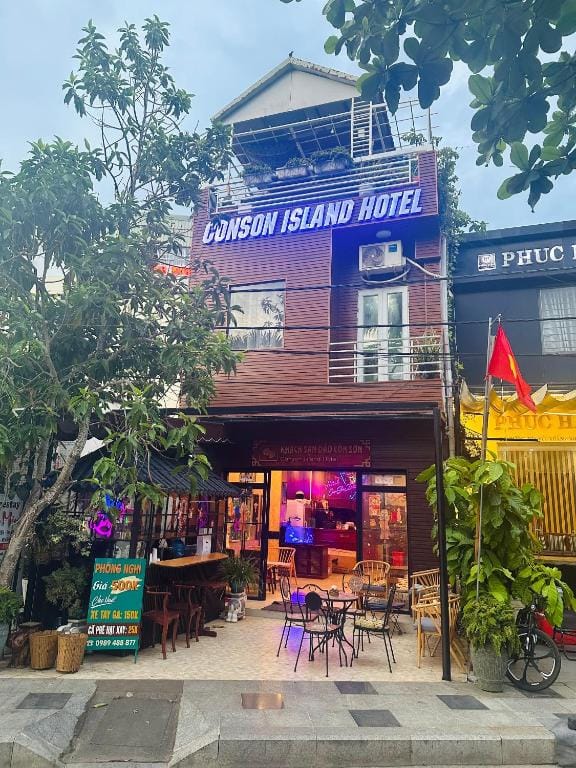Con Son Island Hotel — 5