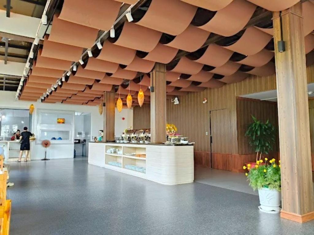 Golden Rose Hotel — 5