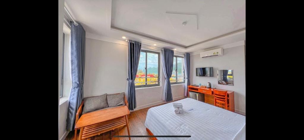 HẢI SƠN HOTEL — 4