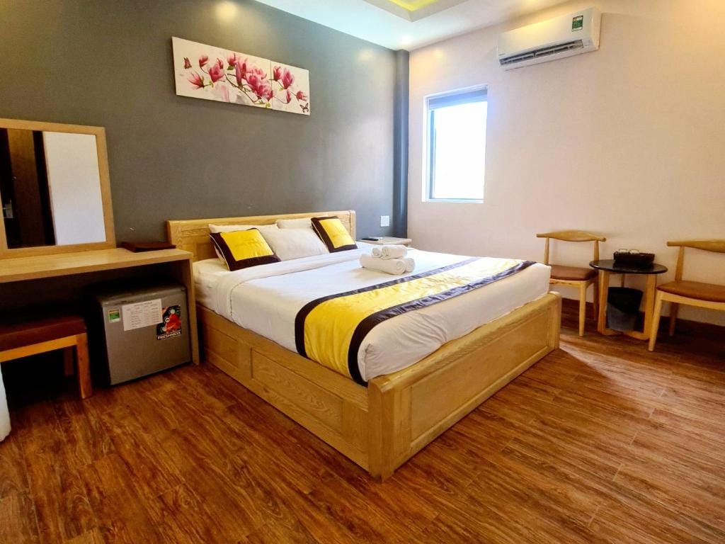 Hoàng Gia Hotel Côn Đảo — 4