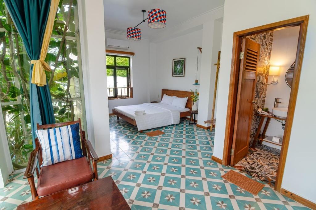 Hotel De Condor — 3