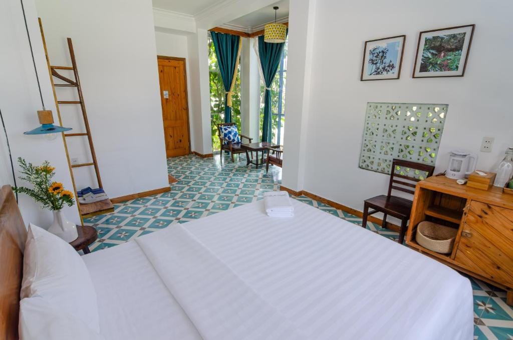 Hotel De Condor — 5