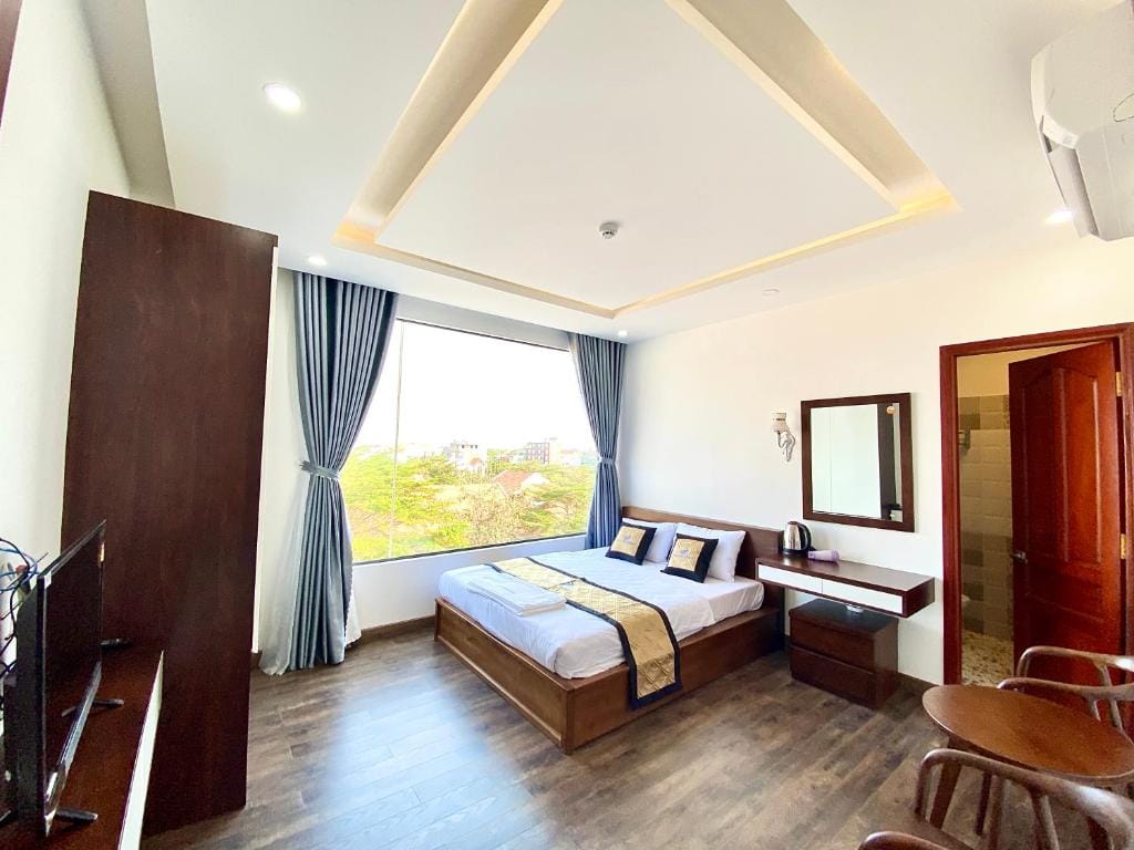 HOTEL ĐỨC THÀNH 2 — 1