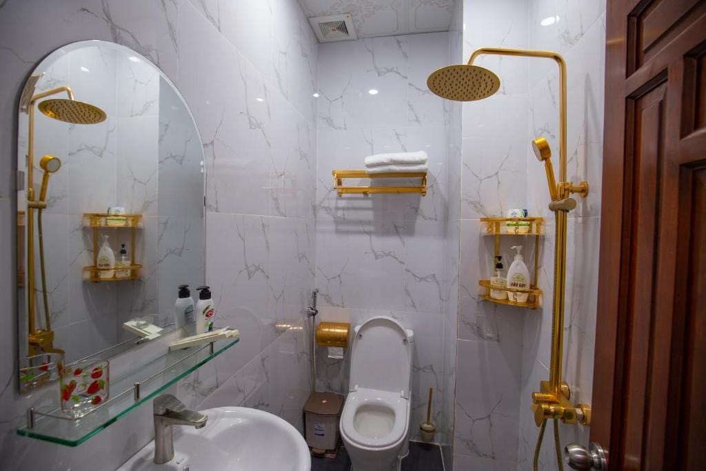 Hưng Khánh Hotel — 2