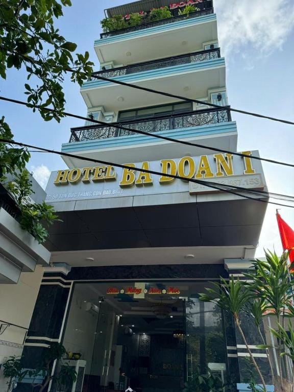 Khách Sạn Ba Đoàn 1 — 1