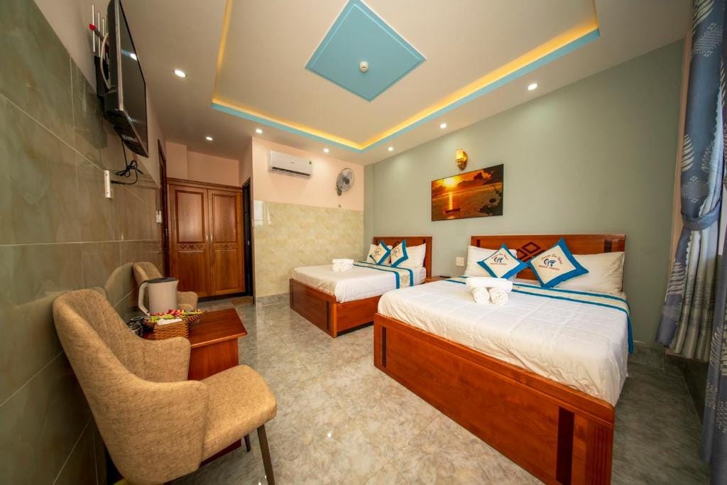 KHÁCH SẠN HOÀNG SƠN — 5